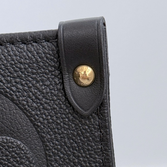 SOLD!!! 🖤 LOUIS VUITTON ON THE GO GM EMPREINTE - black - Picture 11 of 16